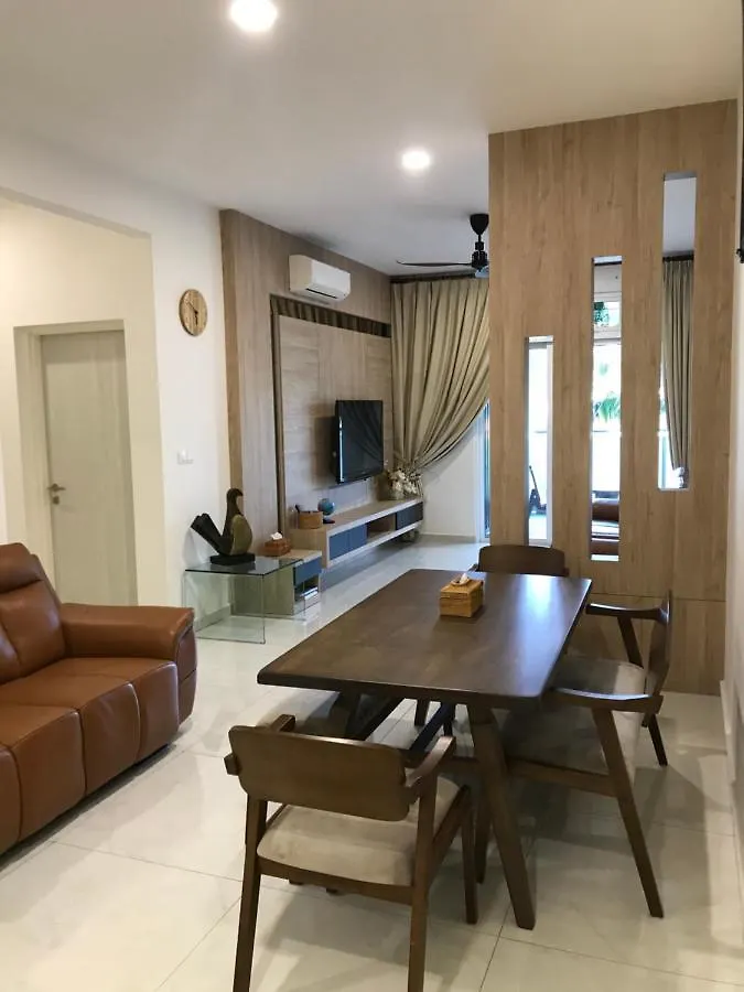 Rebec 5Pax At Aeon,Toppen,Ikea Tebrau Apartment Johor Bahru 0*,  Malaysia