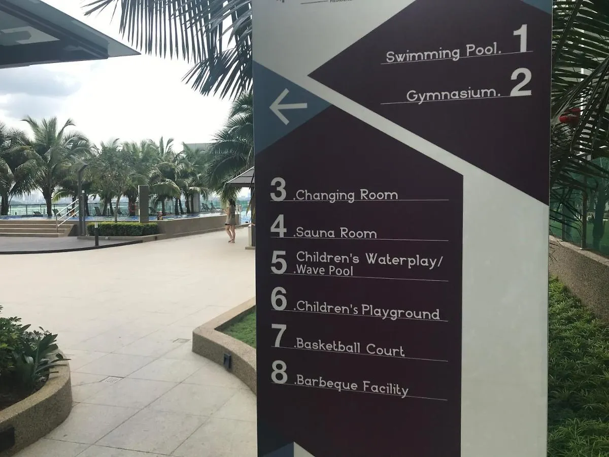 Rebec 5Pax At Aeon,Toppen,Ikea Tebrau Apartment Johor Bahru