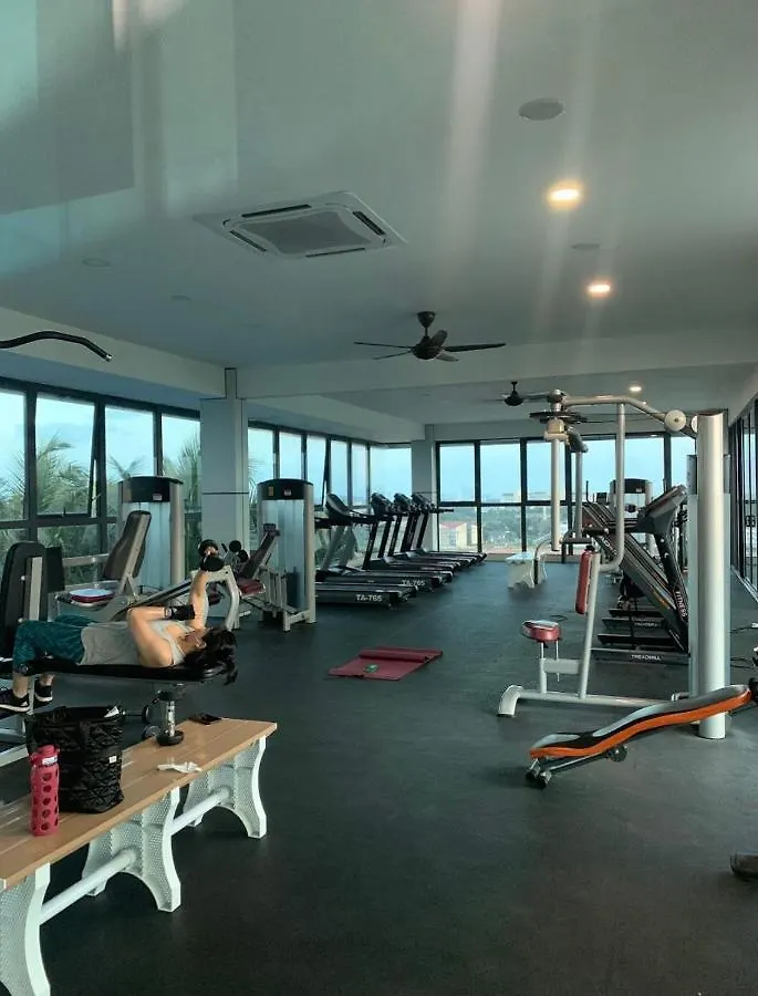 Rebec 5Pax At Aeon,Toppen,Ikea Tebrau Apartment Johor Bahru